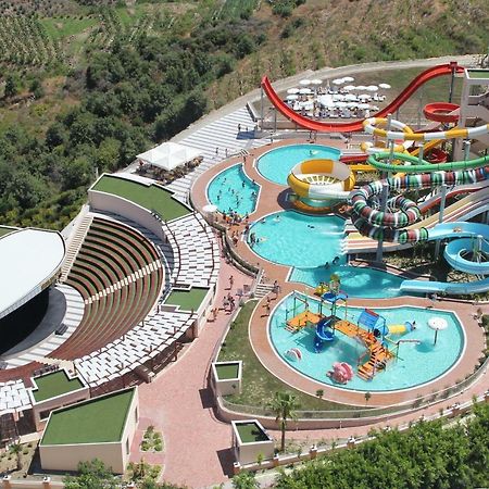 Gold City 1+1 Villa In Free Aquapark Alanya Exteriér fotografie